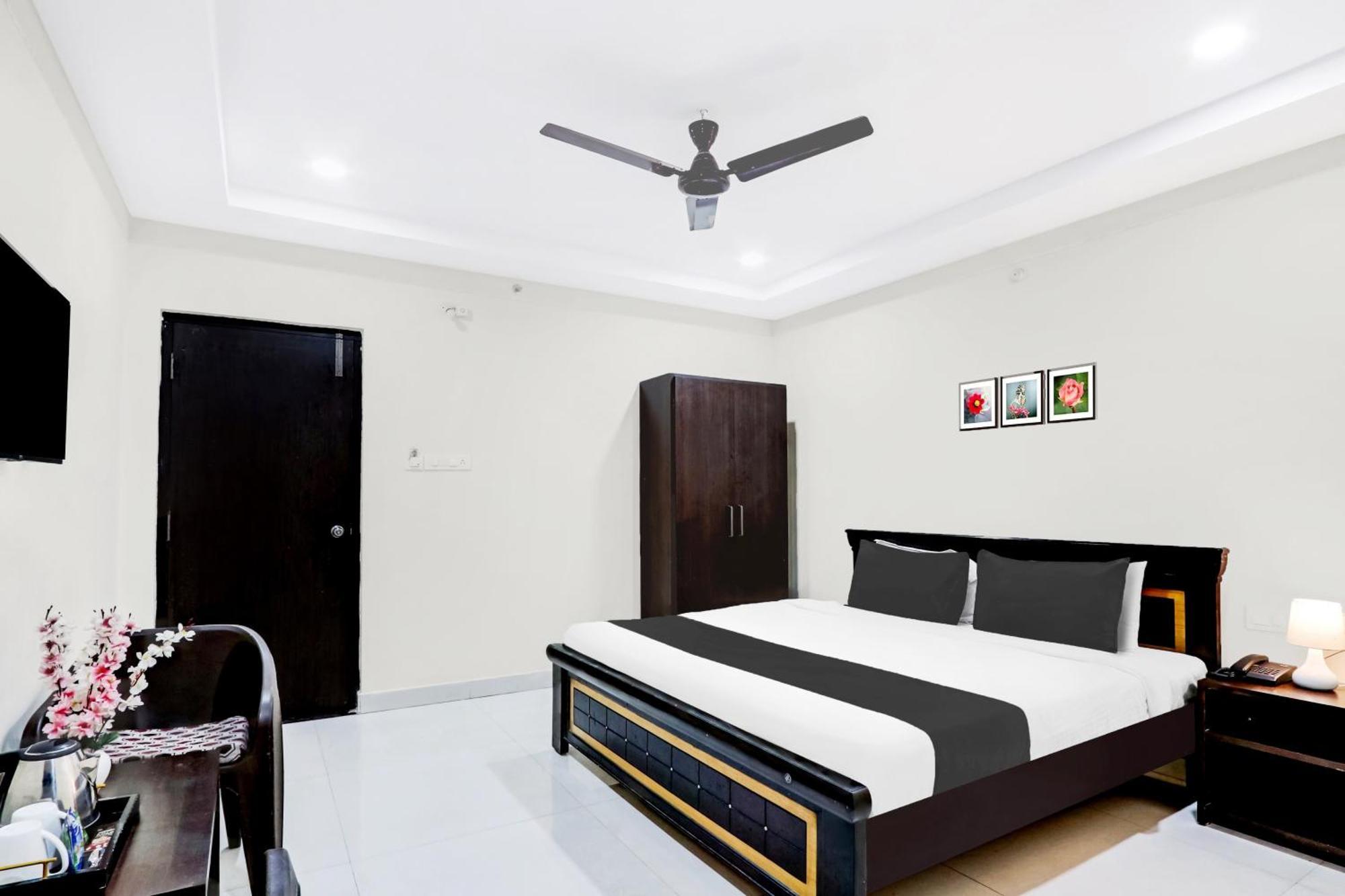 Super Townhouse Daba Garden Road Hotel Visakhapatnam Exterior photo