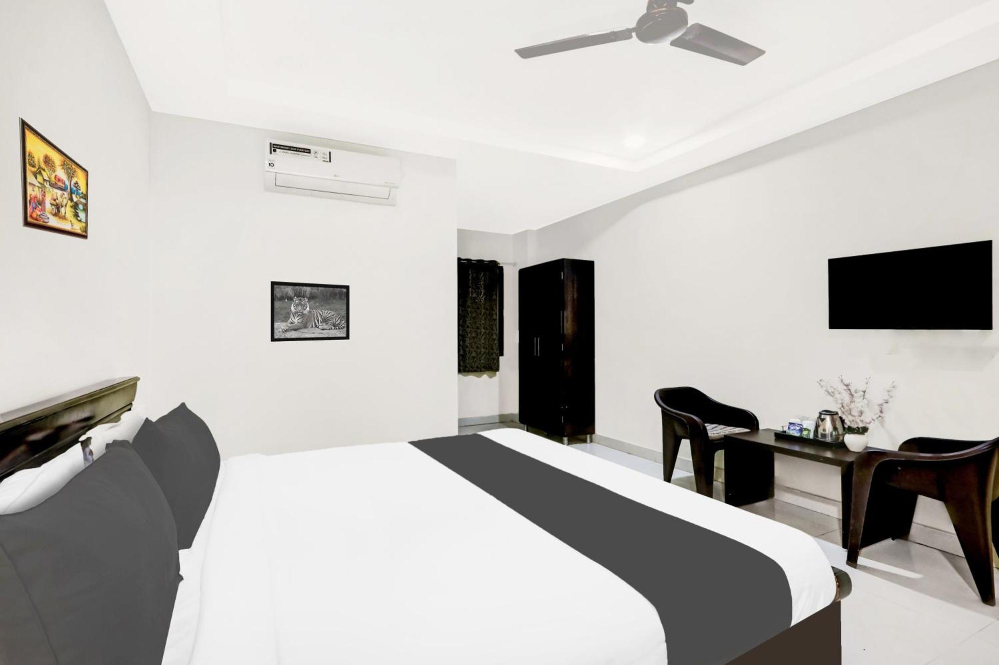 Super Townhouse Daba Garden Road Hotel Visakhapatnam Exterior photo